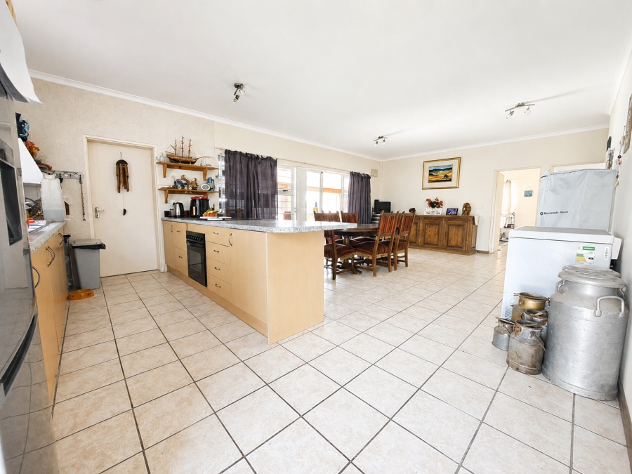 3 Bedroom Property for Sale in Myburgh Park Western Cape